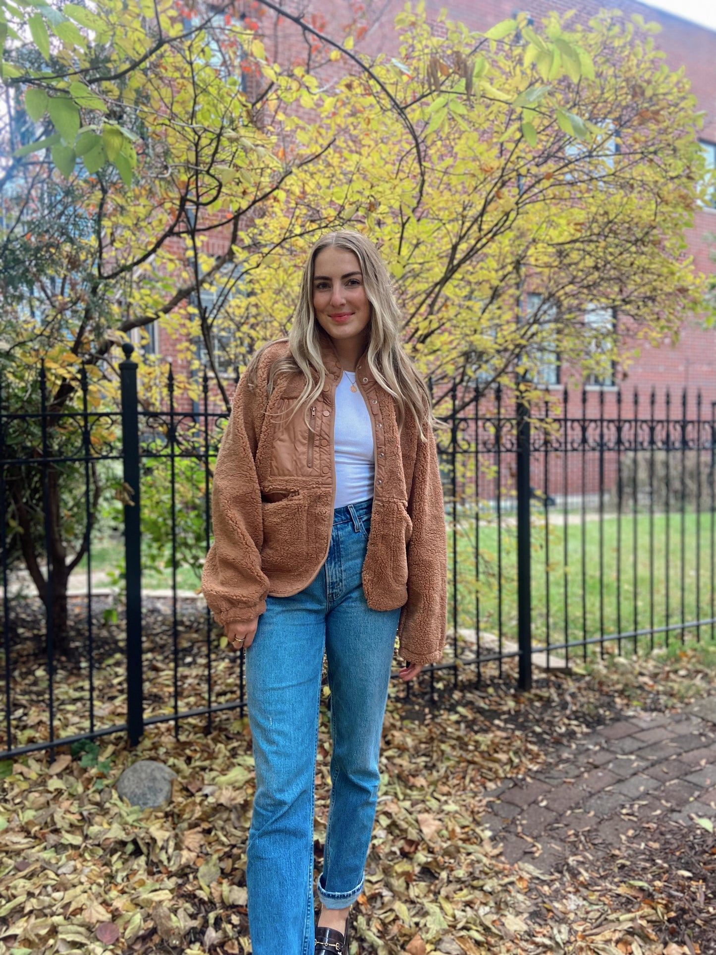 Weekender Jacket - Camel
