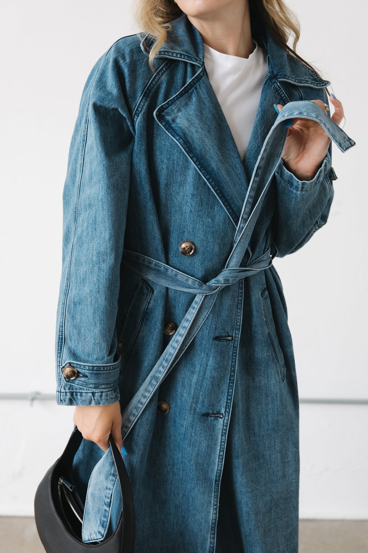 Outerwear & Accessories